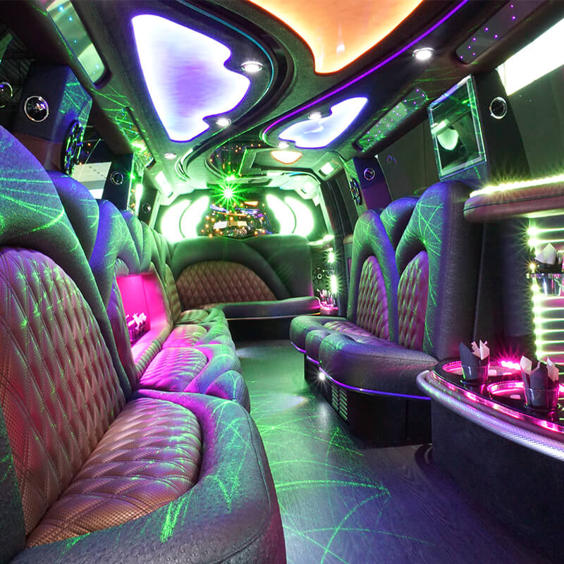 Limo service Novi for 20 passengers 